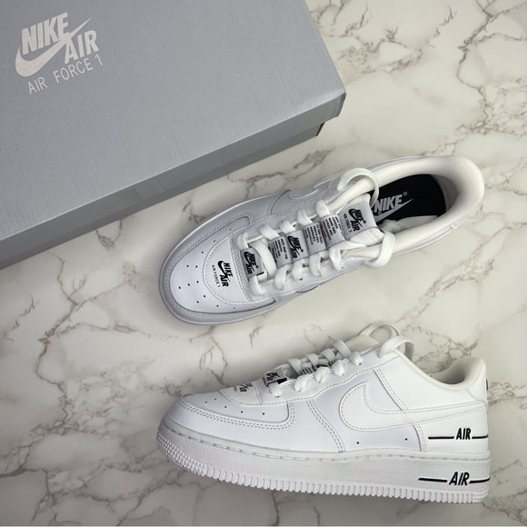 Nike Air Force 1 LV8 3 Double Air - Picture 4 of 16